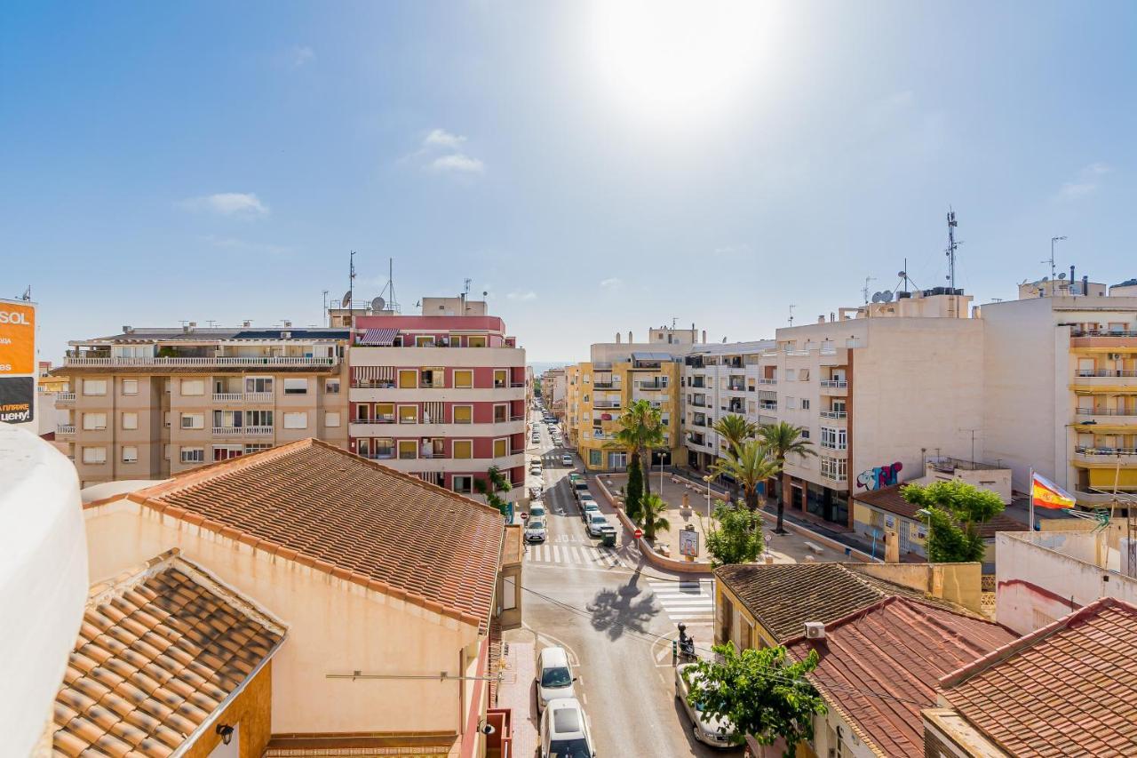 Apartamento Sunrise Correos Торевьиа Экстерьер фото